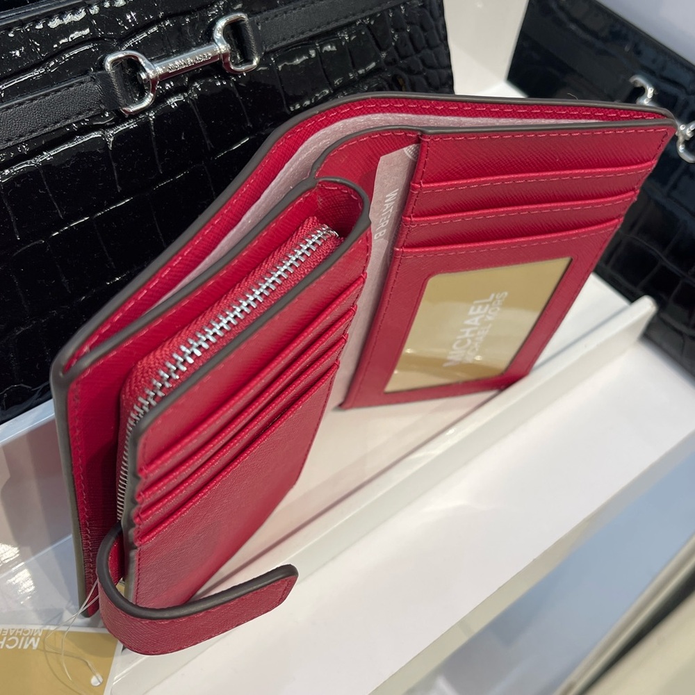 MICHAEL KORS Medium Saffiano Leather Bifold ZP CN Wallet
COLOR DK RASPBERRY
NWT - Picture 8 of 16